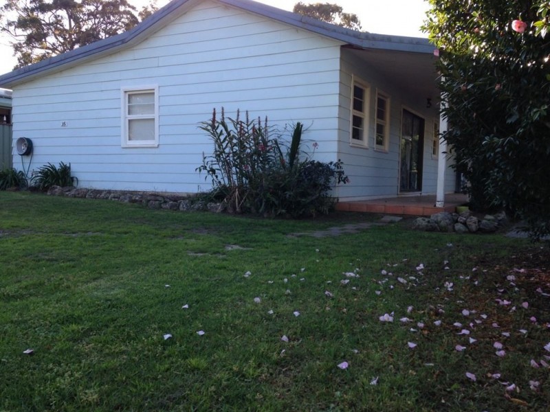 35 Fitzpatrick Street, Old Erowal Bay NSW 2540
