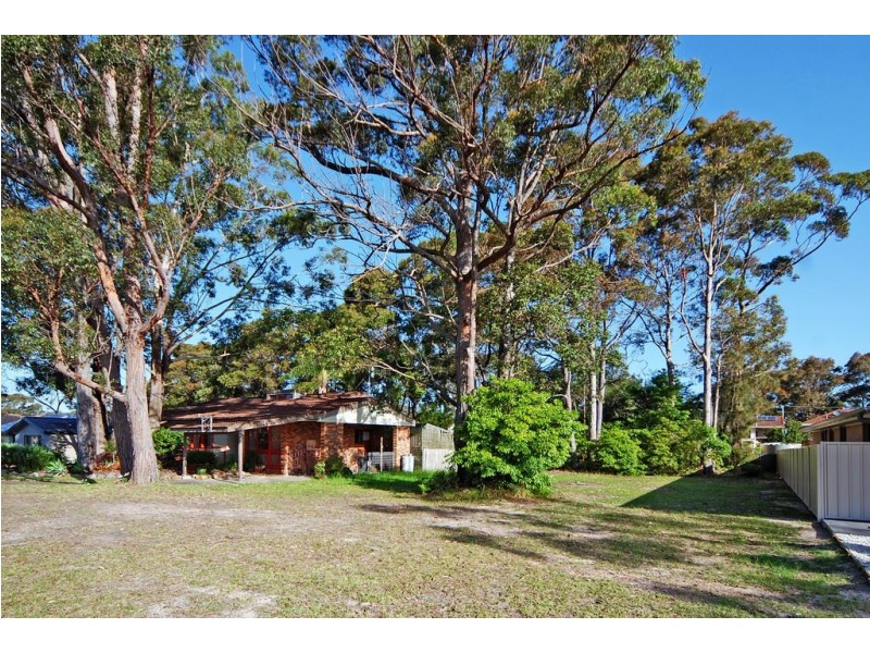 13 Kerry Street, Sanctuary Point NSW 2540