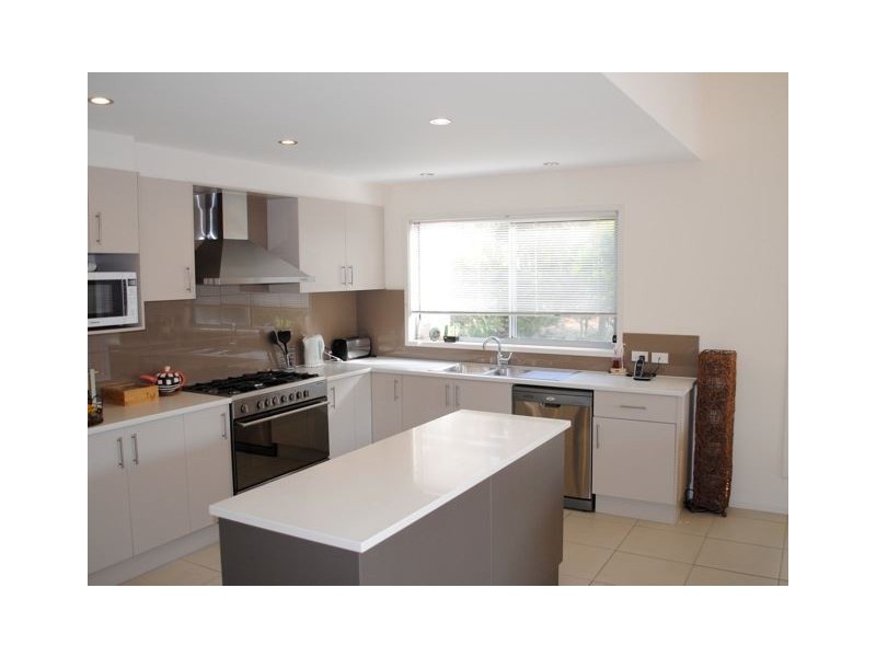 22 calder close, Vincentia NSW 2540