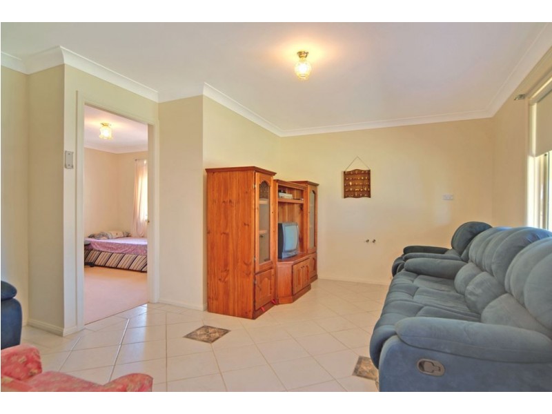 38 Hogbin Crescent, Sanctuary Point NSW 2540