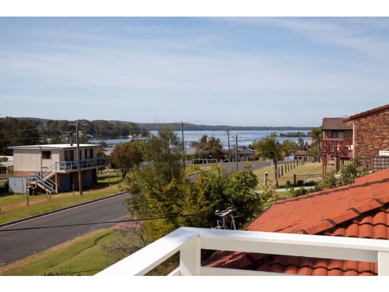 11 Blair Street, Old Erowal Bay NSW 2540
