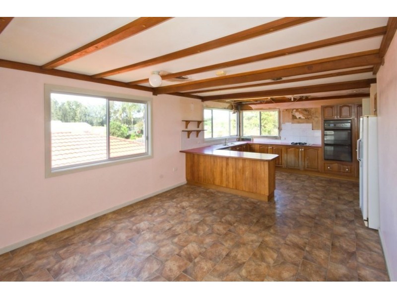 11 Blair Street, Old Erowal Bay NSW 2540