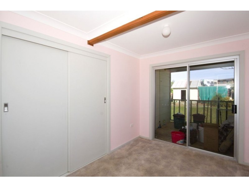 11 Blair Street, Old Erowal Bay NSW 2540