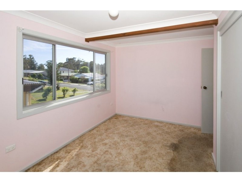 11 Blair Street, Old Erowal Bay NSW 2540