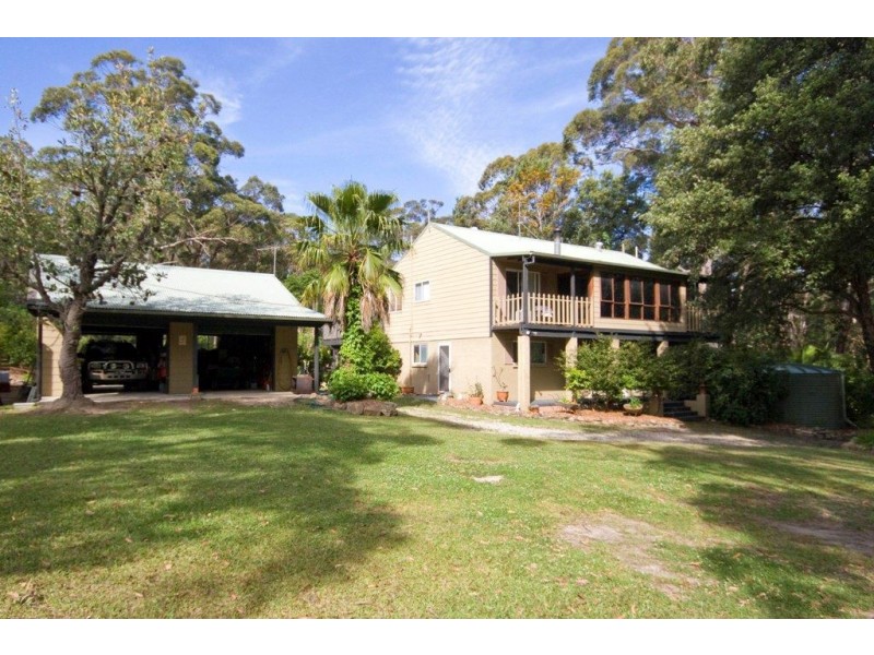 305 Sussex Inlet Road, Sussex Inlet NSW 2540