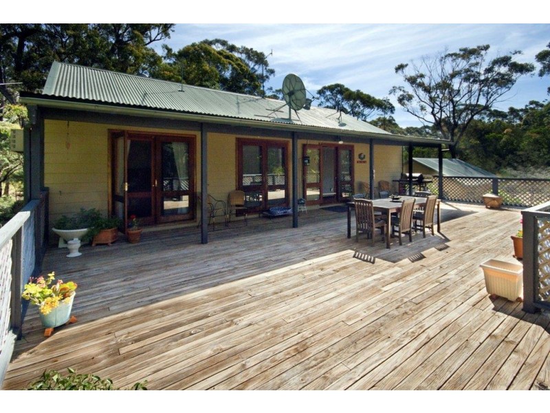 305 Sussex Inlet Road, Sussex Inlet NSW 2540
