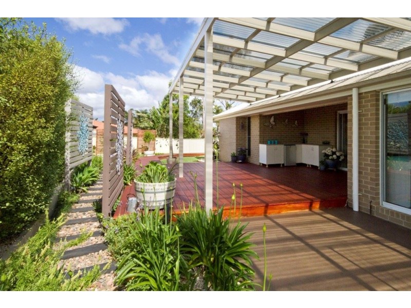 37 Turvey Crescent, St Georges Basin NSW 2540