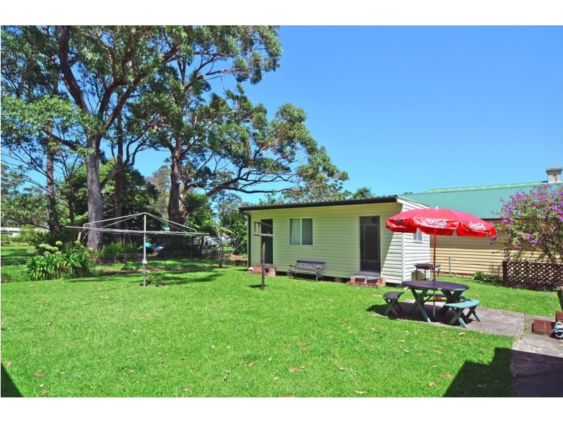 18 Naval Parade, Erowal Bay NSW 2540