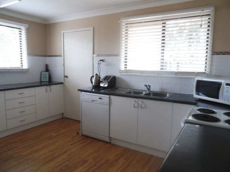 14 Beach Street, Vincentia NSW 2540