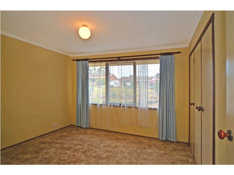 4 Chatsworth Crescent, North Nowra NSW 2541