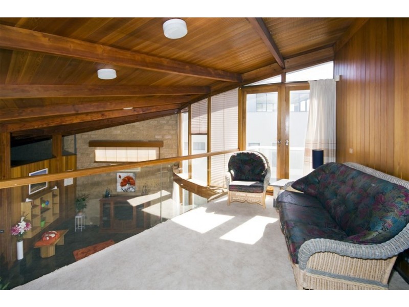 104 Elizabeth Drive, Vincentia NSW 2540