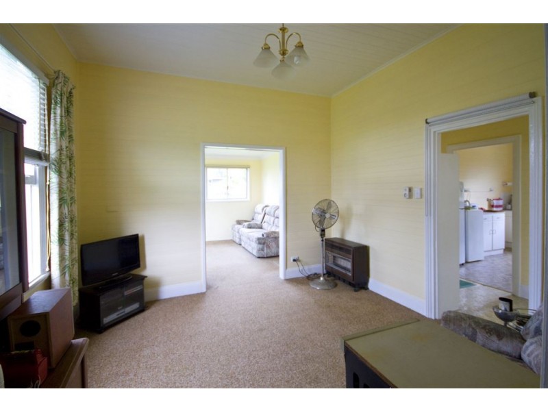 12 Currambene Street, Huskisson NSW 2540