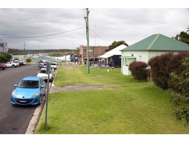 12 Currambene Street, Huskisson NSW 2540