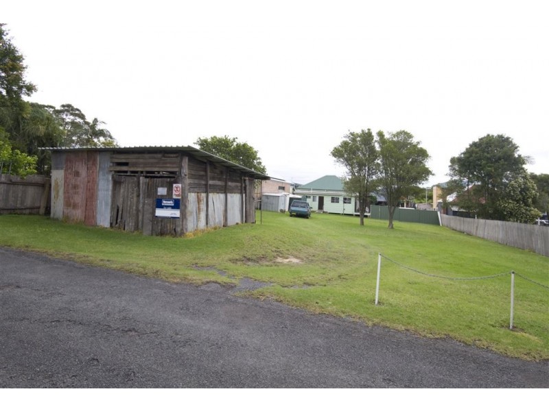 12 Currambene Street, Huskisson NSW 2540