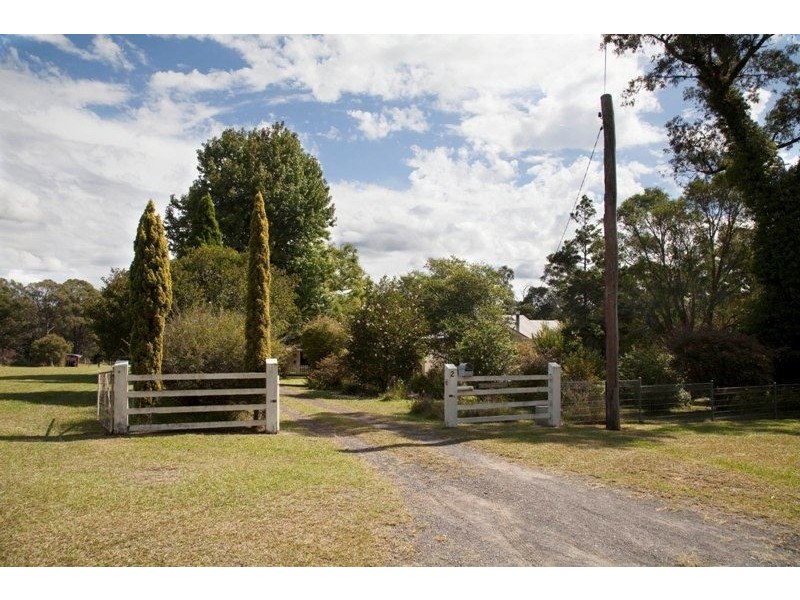 2 Pritchard Avenue, Woollamia NSW 2540