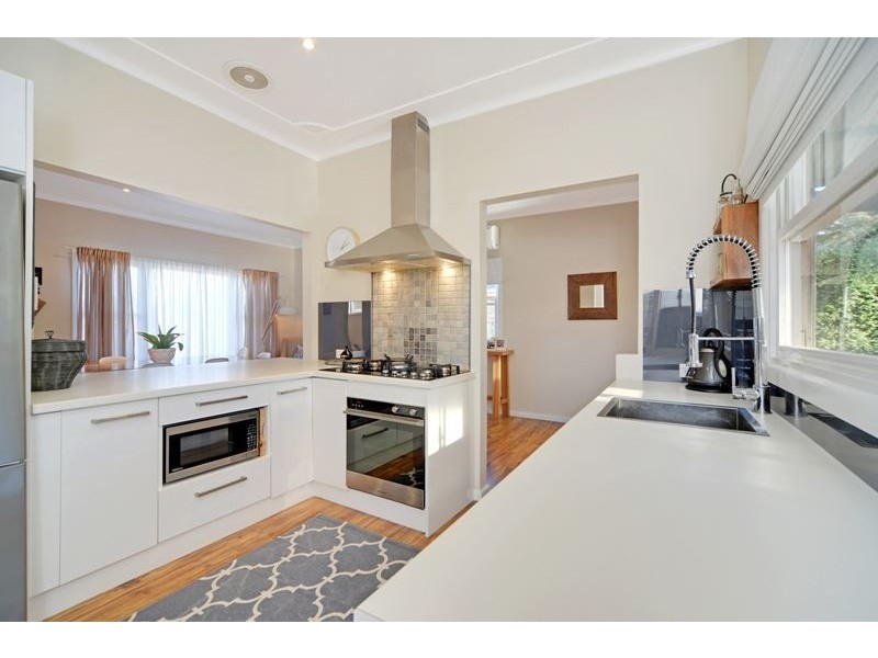 21 Fitzpatrick Street, Old Erowal Bay NSW 2540