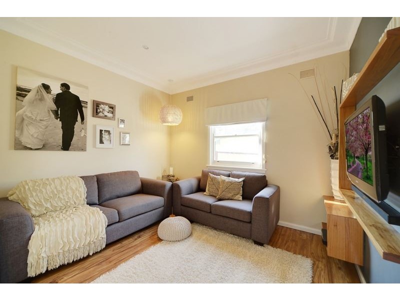 21 Fitzpatrick Street, Old Erowal Bay NSW 2540