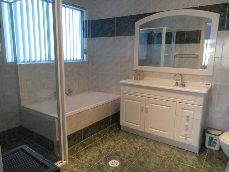 33 Excellent Street, Vincentia NSW 2540