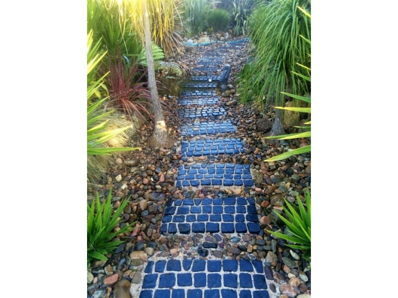 21 Riverside Esplanade, Basin View NSW 2540