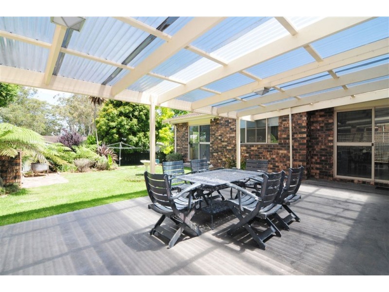 12 Yuroka Cres, St Georges Basin NSW 2540