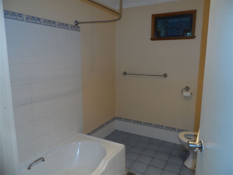 28 Vost Drive, Sanctuary Point NSW 2540
