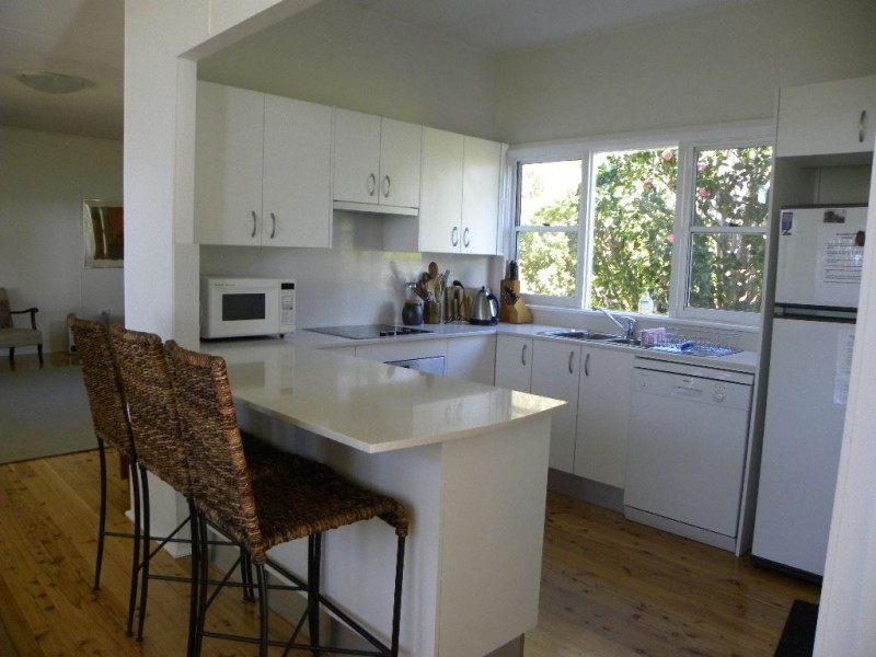 252 Elizabeth Drive, Vincentia NSW 2540