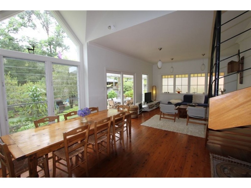 3 Bayview Avenue, Hyams Beach NSW 2540