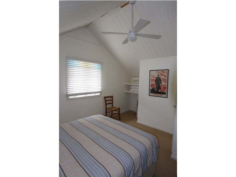 3 Bayview Avenue, Hyams Beach NSW 2540