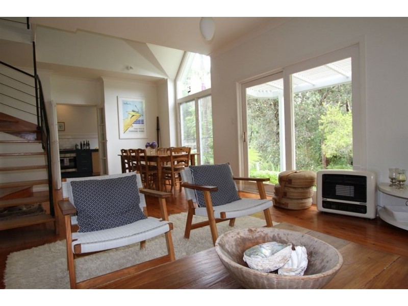 3 Bayview Avenue, Hyams Beach NSW 2540