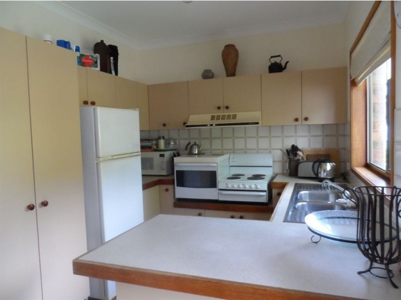 365 Elizabeth Drive, Vincentia NSW 2540