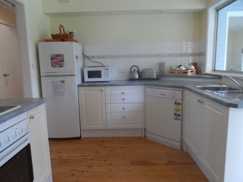 87 Elizabeth Drive, Vincentia NSW 2540