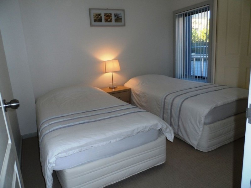 3/6 Holden Street, Vincentia NSW 2540