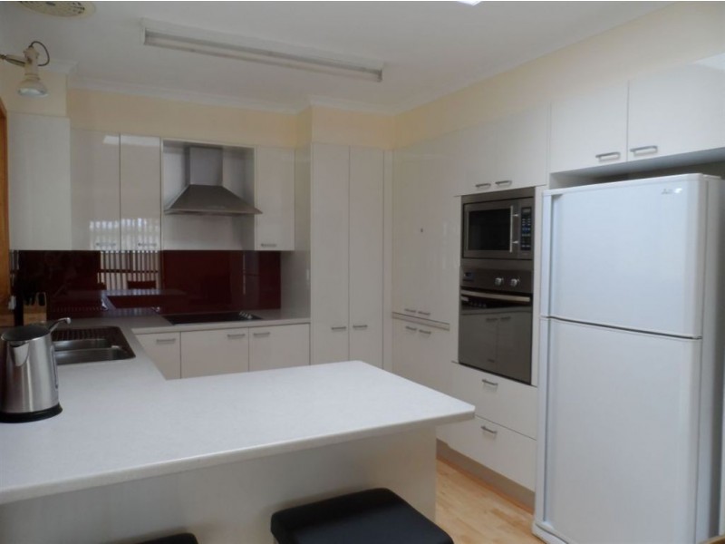 143 Elizabeth Drive, Vincentia NSW 2540