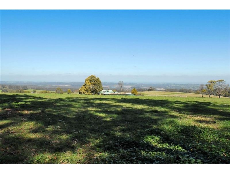 16 Ridge Road, Kallista VIC 3791