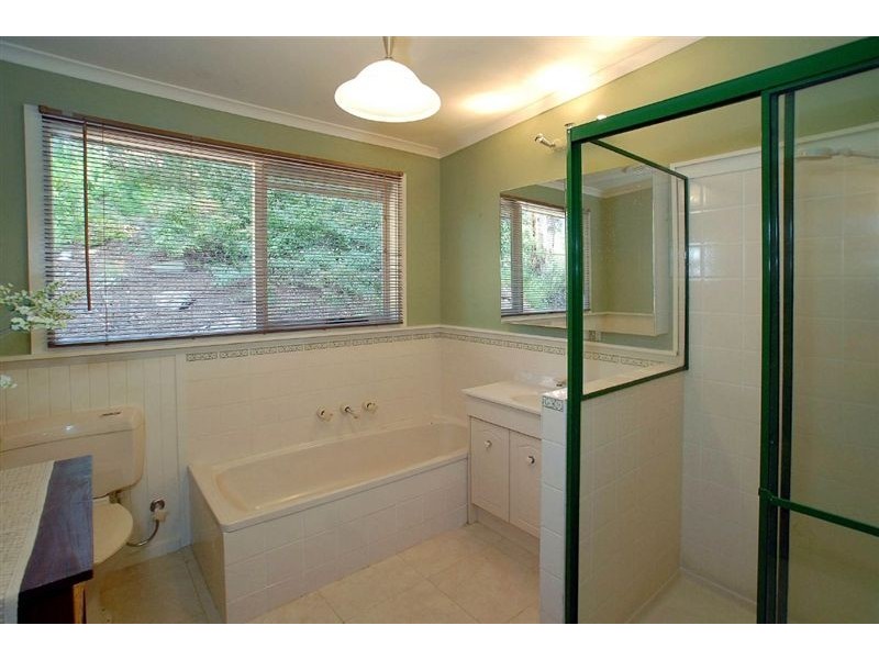 22 Hazel Grove, Tecoma VIC 3160