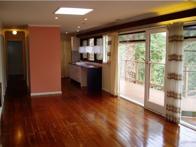 10 Riley Road, Upwey VIC 3158