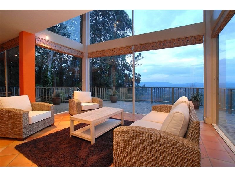 14 Locarno Avenue, Kallista VIC 3791