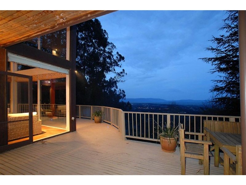 14 Locarno Avenue, Kallista VIC 3791