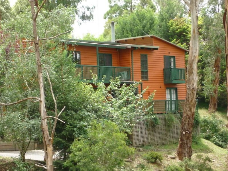 71 Temple Road, Selby VIC 3159