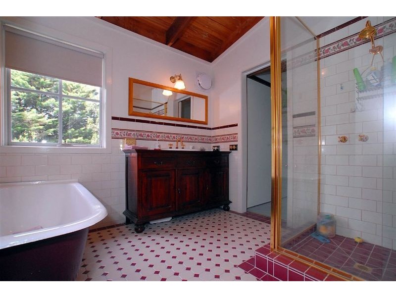 71 Temple Road, Selby VIC 3159