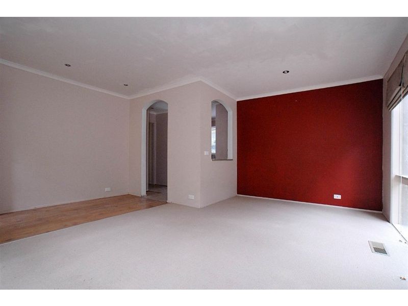 27 Arbor Avenue, Belgrave VIC 3160