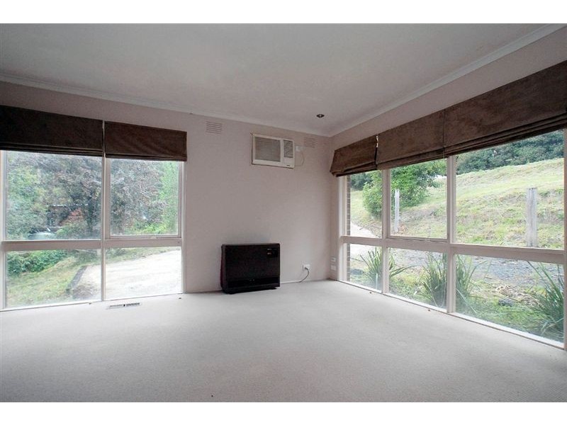 27 Arbor Avenue, Belgrave VIC 3160