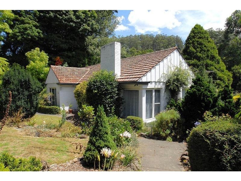 101 Monbulk Rd, Kallista VIC 3791