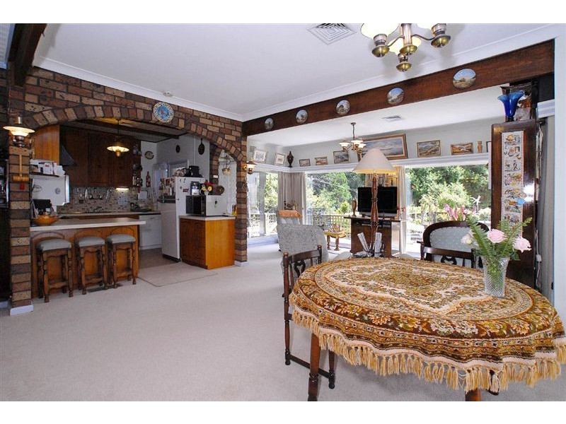 101 Monbulk Rd, Kallista VIC 3791