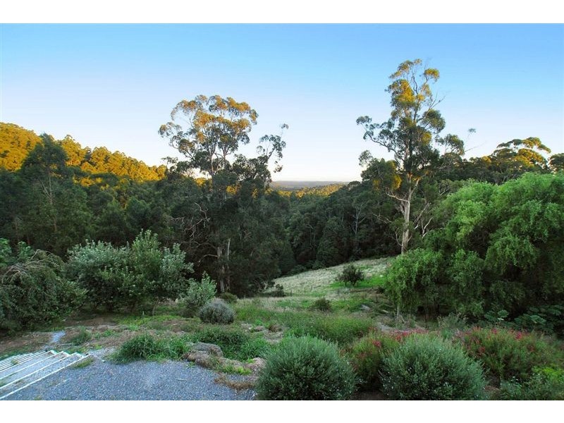 156 Mast Gully Rd, Ferny Creek VIC 3786