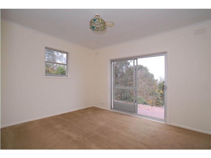 4 Kallamondah Road, Ferny Creek VIC 3786