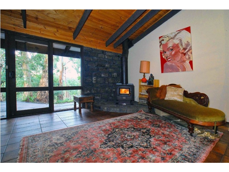 1 Centre Road, Upwey VIC 3158
