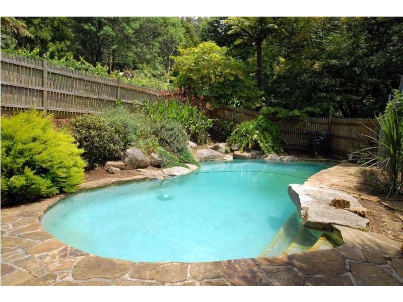 188 Monbulk Road, Kallista VIC 3791