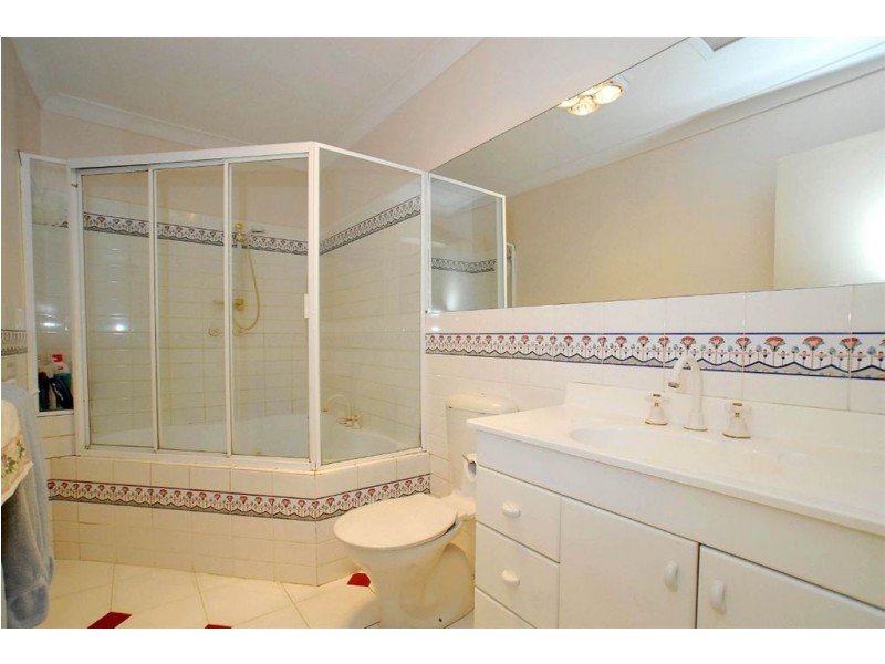 19 Gibbs rd, Ferntree Gully VIC 3156