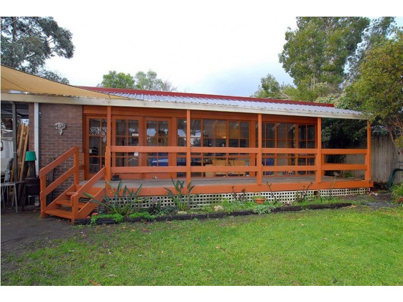19 Gibbs rd, Ferntree Gully VIC 3156